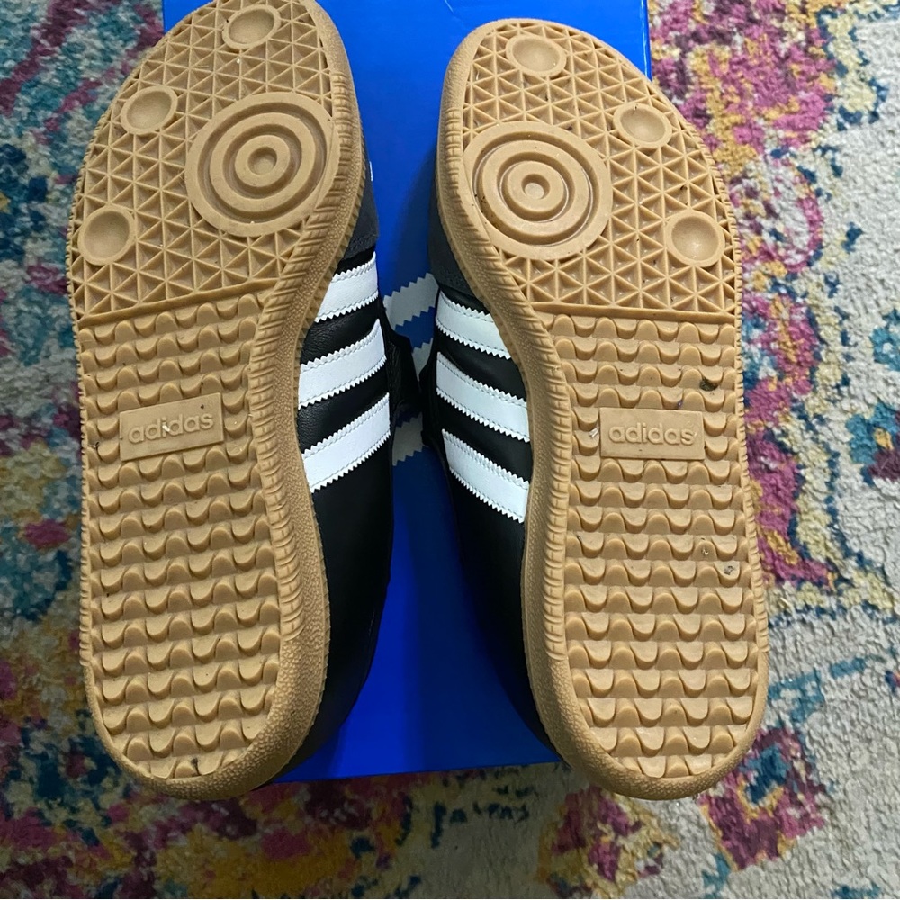 adidas Women’s Samba Jane Shoes - Picture 5 of 6